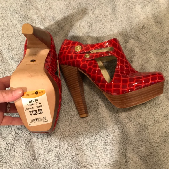 Never been worn, from Velvet Angels 🔥 - Picture 2 of 4